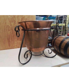 CACHE POT EN CUIVRE 