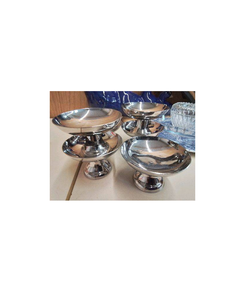 LOT DE 6 COUPES EN INOX 
