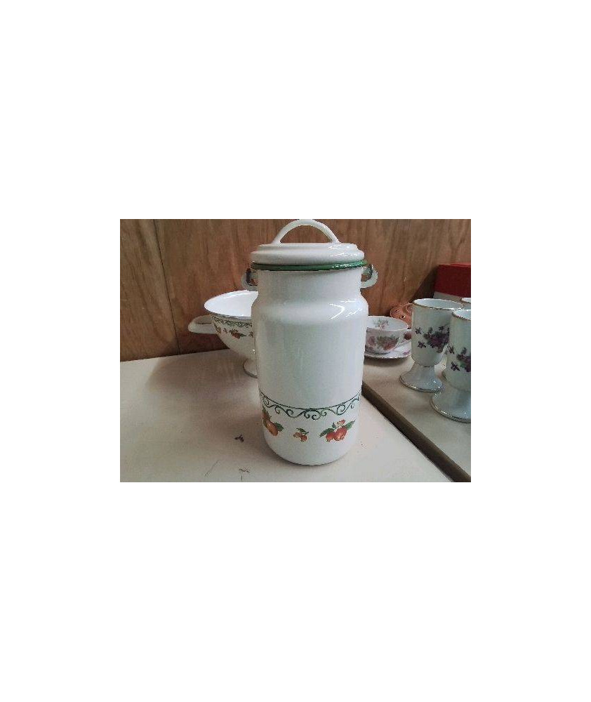 POT A LAIT EN TOLE ÉMAILLÉE 