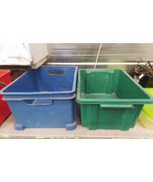CAISSE PLASTIQUE 