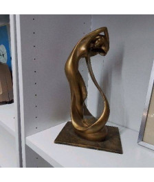 STATUE