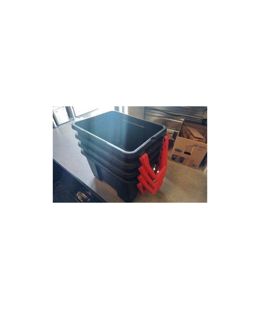 CAISSE PLASTIQUE NOIRE A ROULETTES 