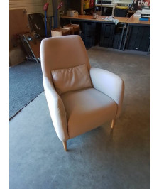 FAUTEUIL TISSU BEIGE PIEDS BOIS CLAIR HABITAT