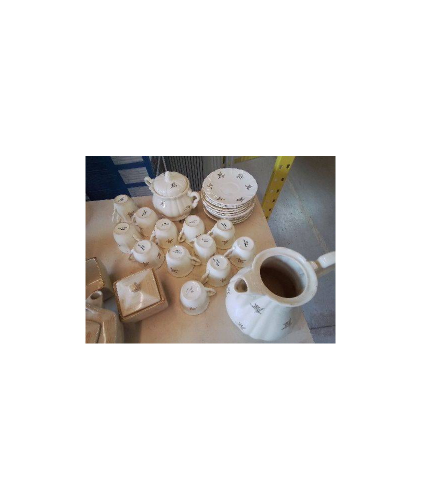 SERVICE A CAFE