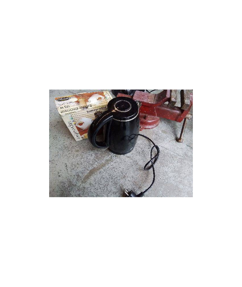 BOUILLOIRE ELECTROLUX 