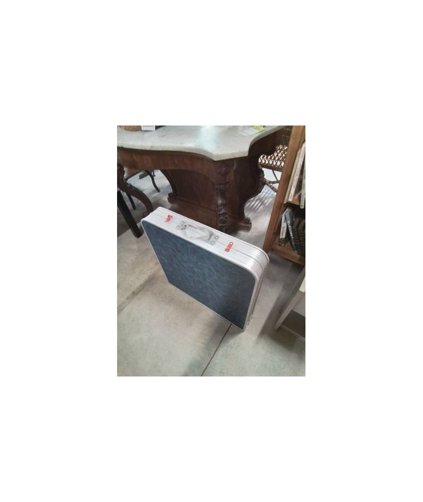 TABLE PLIANTE DE PIQUE NIQUE BLEU PLIANTE AVEC SES 4 TABOURETS QUECHUA