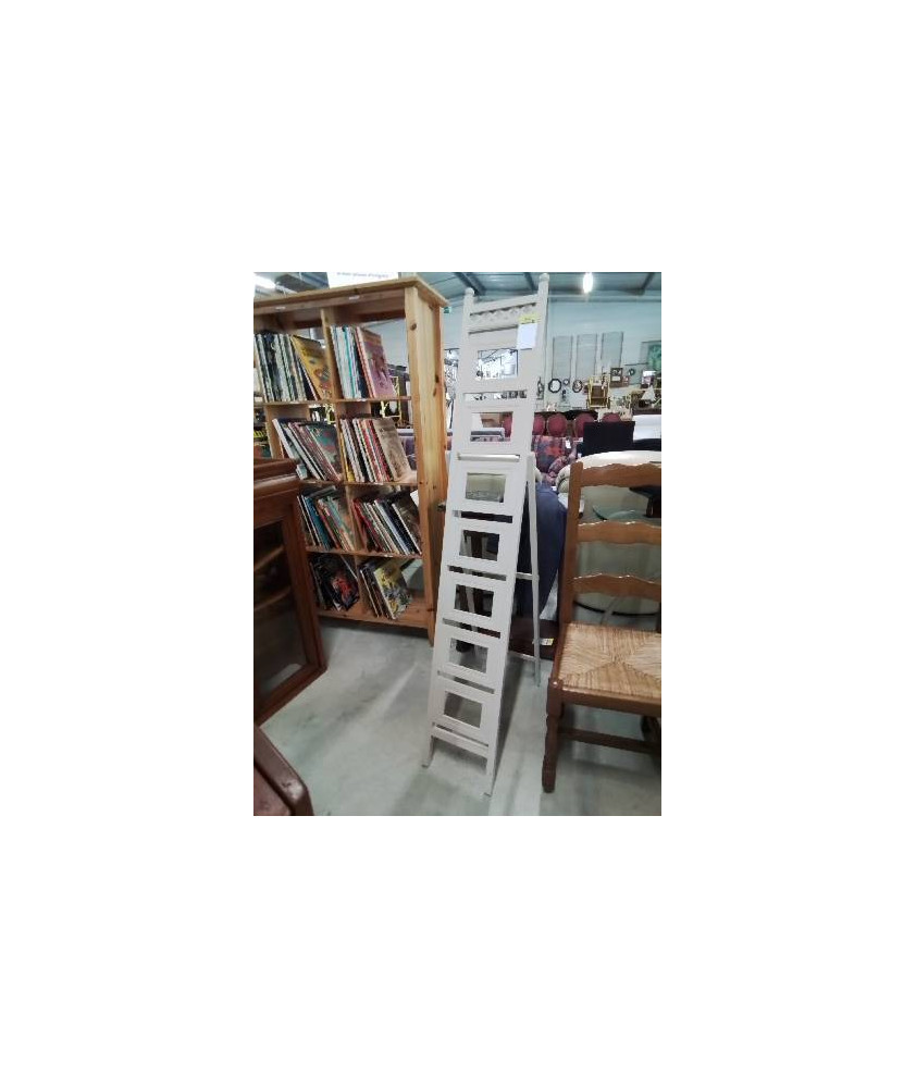 TRÉPIED PORTE PHOTOS BOIS TAUPE 