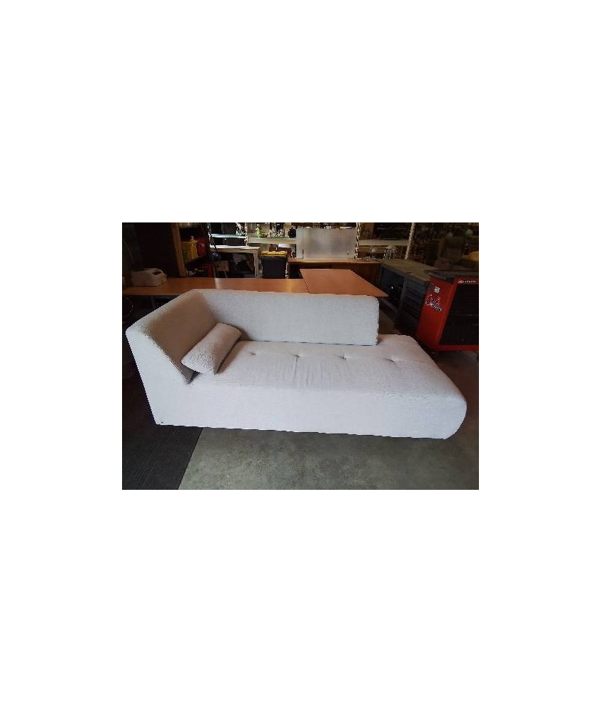 MÉRIDIENNE TISSU GRIS CLAIR EN L\'ÉTAT 