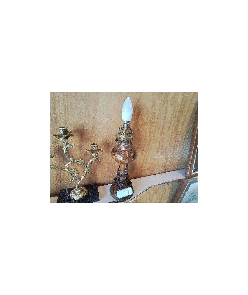 LAMPE A POSER STYLE LAMPE A HUILE 