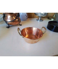PETITE BASSINE EN CUIVRE 