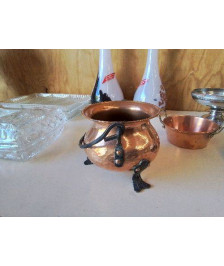 PETIT CHAUDRON EN CUIVRE