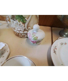 SUCRIER A MOTIF FLORAL 