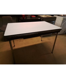TABLE FORMICA + 2 ALLONGES DE 33 CM