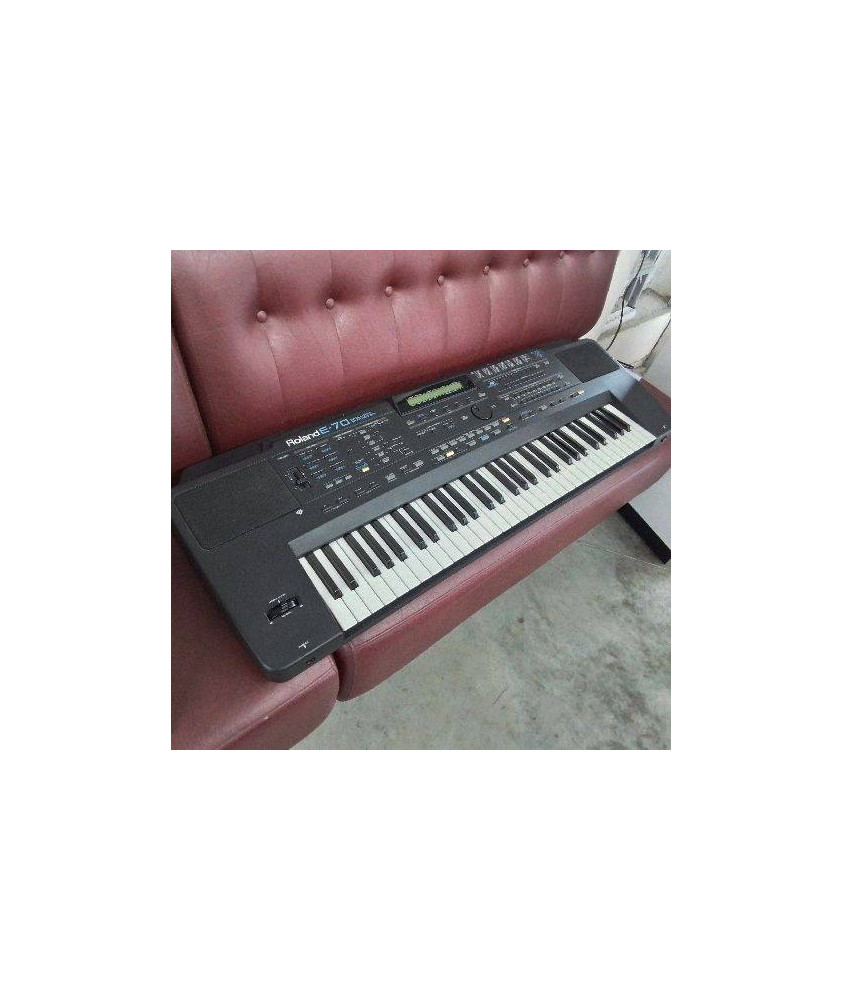 SYNTHETISEUR ROLAND E-70