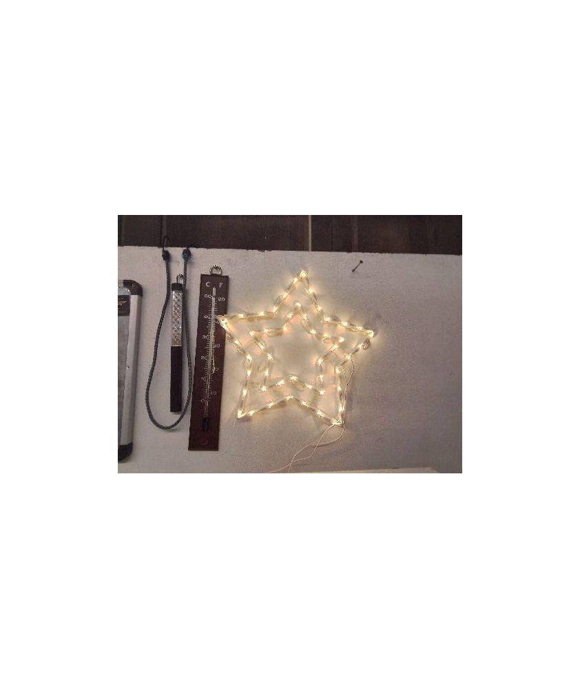 ÉTOILE LUMINEUSE 