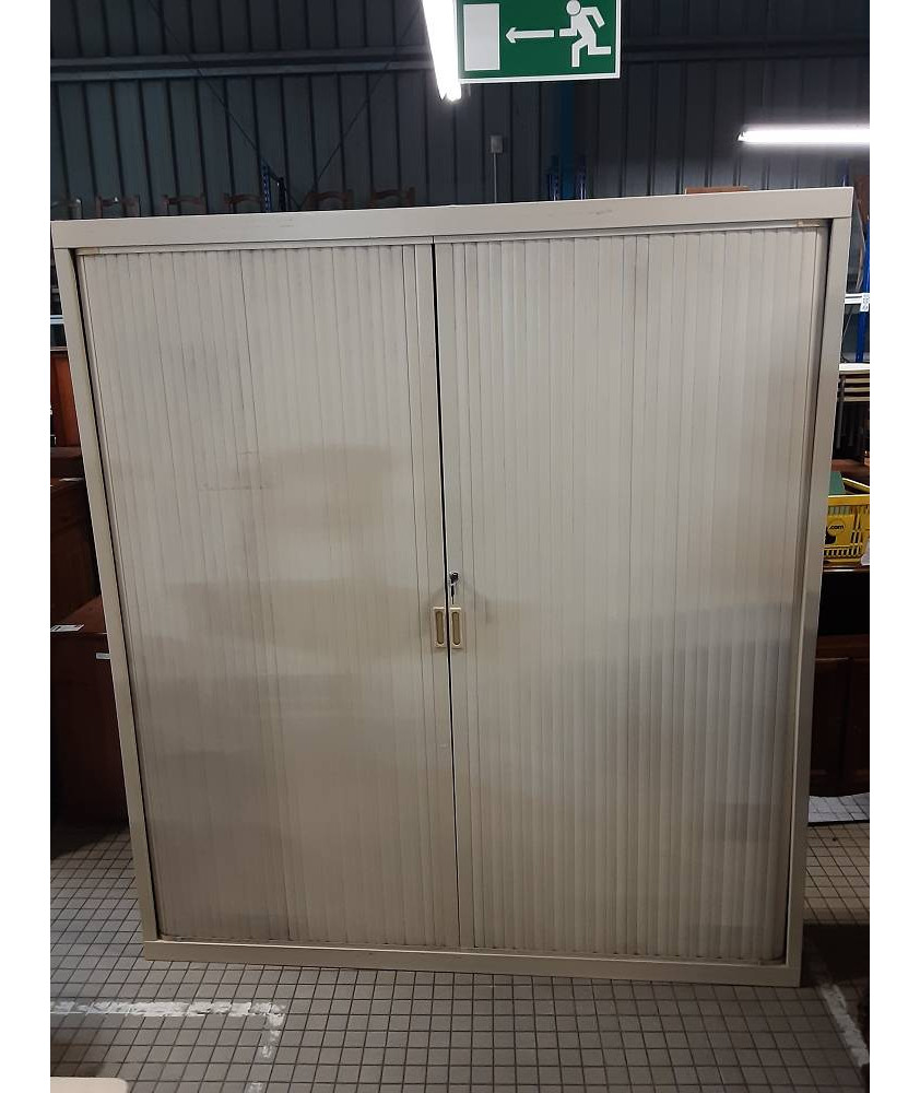 ARMOIRE METALLIQUE 180CM A RIDEAUX AVEC CLE ARMOIRE METALLIQUE 180CM A RIDEAUX AVEC CLE