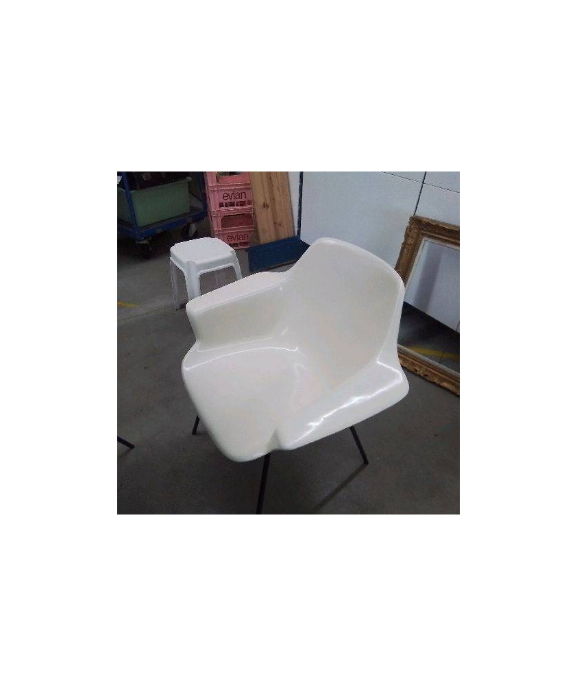 FAUTEUIL DESIGN PIERRE GUARICHE