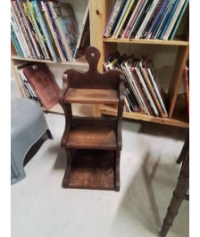 ÉTAGÈRE MURALE BOIS CHANTOURNÉ 3 TABLETTES 