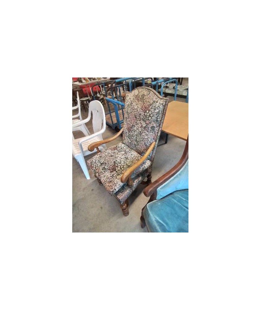 FAUTEUIL BOIS CLAIR STYLE LOUIS XIII DOSSIER CINTRÉ TISSU FLEURI 