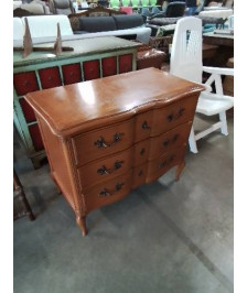 COMMODE A RESSAUT BOIS CLAIR PIEDS GALBES STYLE LOUIS XV 