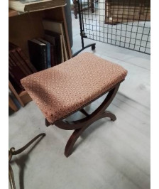 TABOURET CURULE  ACAJOU  ASSISE CAPITONNÉ TISSU VIEUX ROSE
