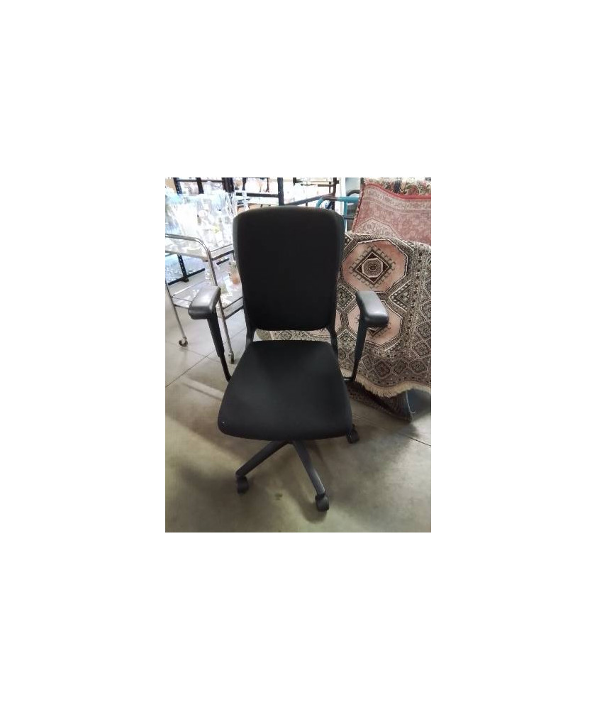 FAUTEUIL DE BUREAU A ROULETTES RÉSINE ET TISSU NOIR 