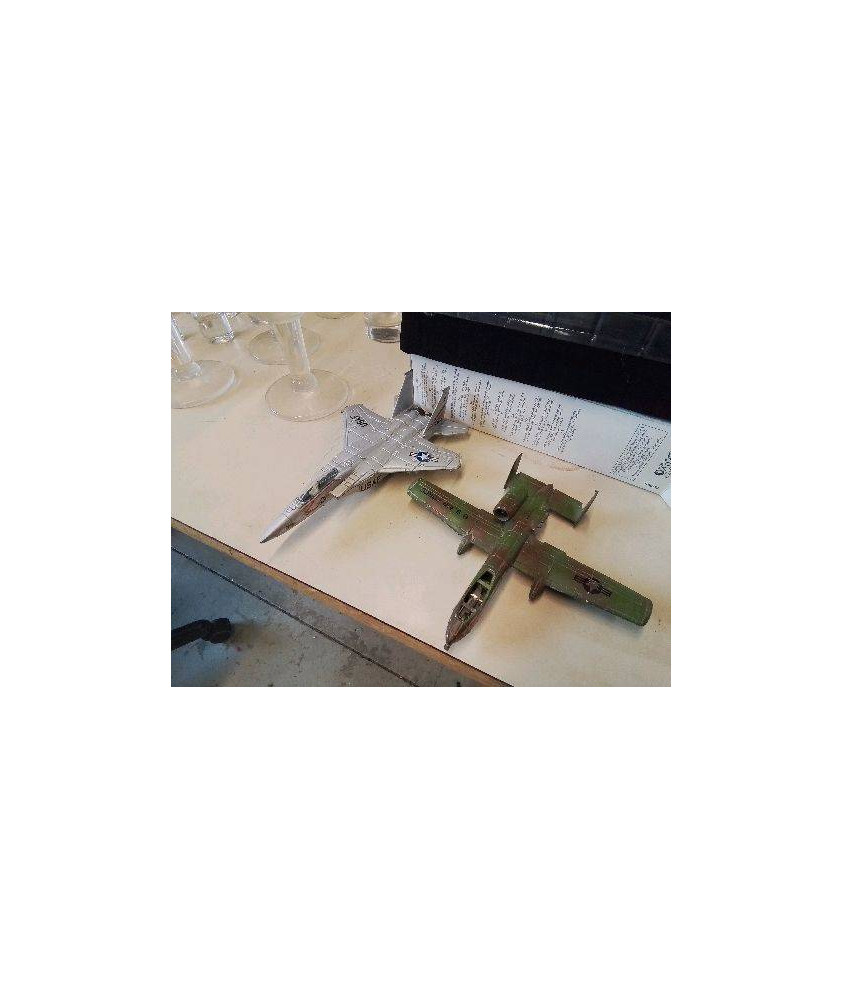 AVION MINIATURE 
