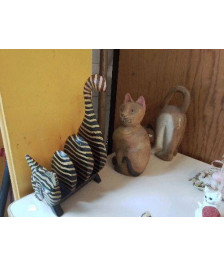CHAT EN BOIS