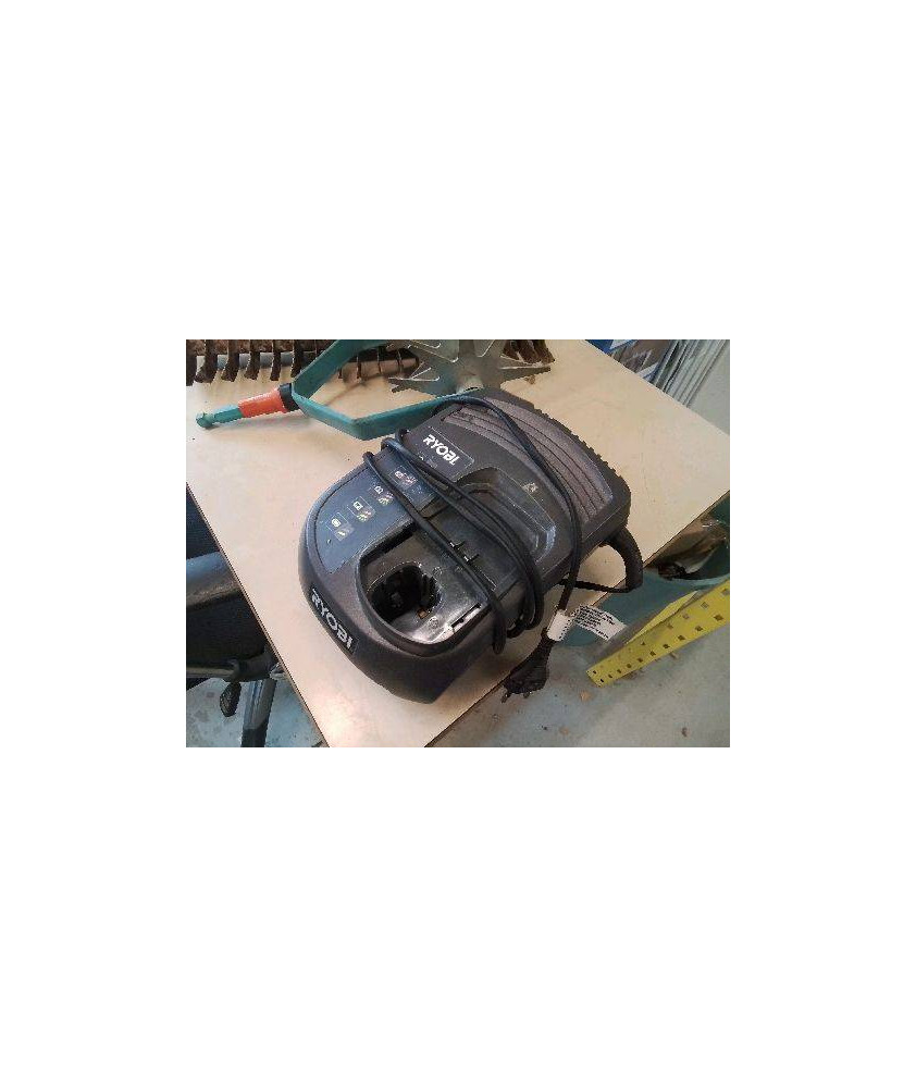 CHARGEUR BATTERIE RYOBI