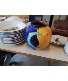 VASE 