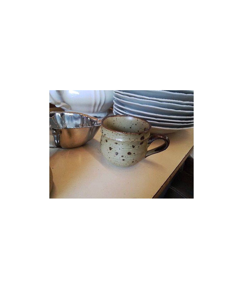 PETITE TASSE EN GRES 