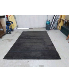 TAPIS NOIR