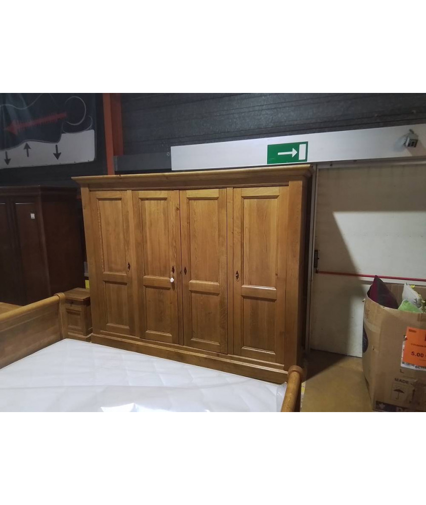 ARMOIRE 4 PORTES CHENE FULL MASSIF  ARMOIRE 4 PORTES CHENE FULL MASSIF
