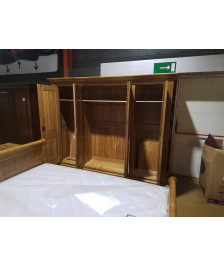 ARMOIRE 4 PORTES CHENE FULL MASSIF  ARMOIRE 4 PORTES CHENE FULL MASSIF