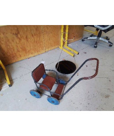 PETITE POUSSETTE ANNÉE 50