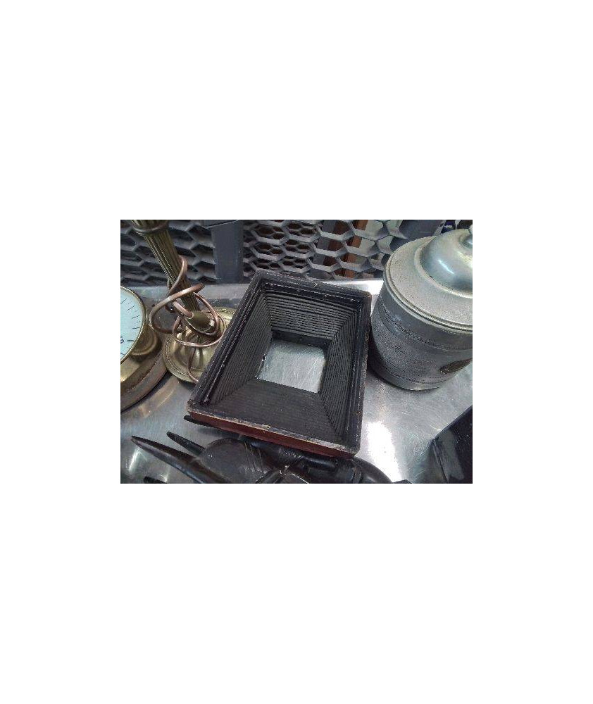 ELEMENT D’APPAREIL PHOTO VINTAGE 