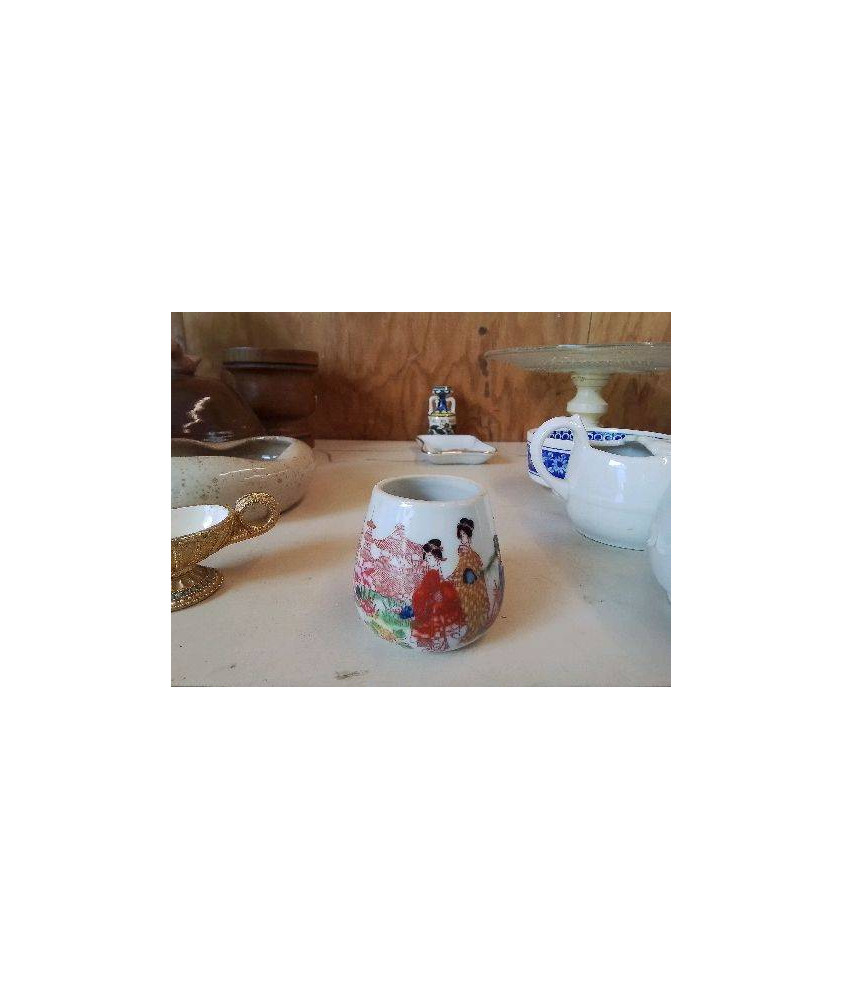 PETIT VERRE ASIATIQUE 