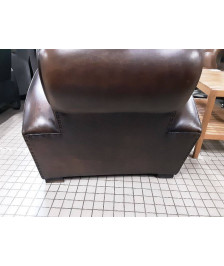 FAUTEUILS CLUB CUIR LA PAIRE FAUTEUILS CLUB CUIR LA PAIRE