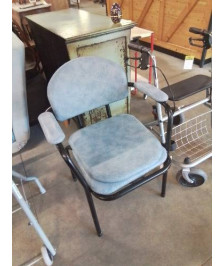 FAUTEUIL D’AISANCE MÉTAL NOIR ET PU BLEU