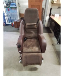 FAUTEUIL RELAX MASSANT ELECTRIQUE  A ROULETTES TISSU ET PU MARRON