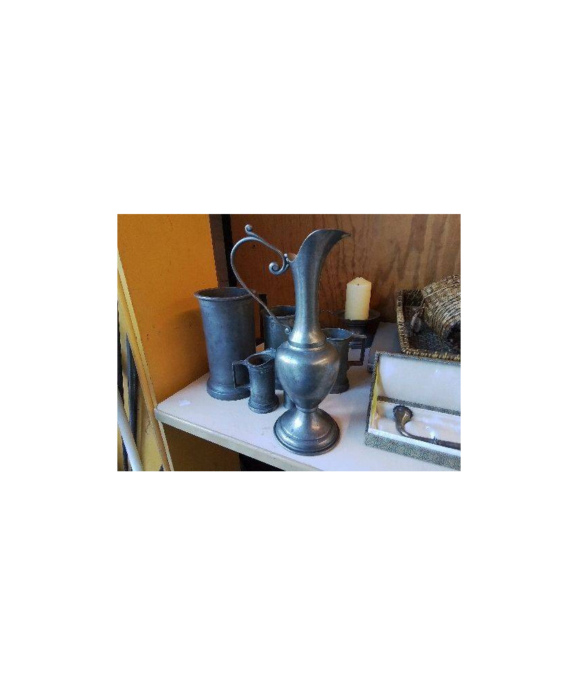 CARAFE EN ETAIN