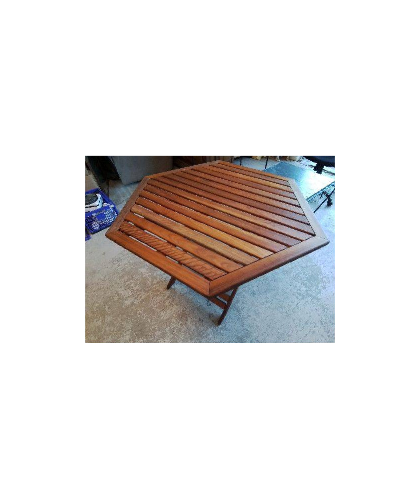 TABLE EN TECK OCTOGONALE 