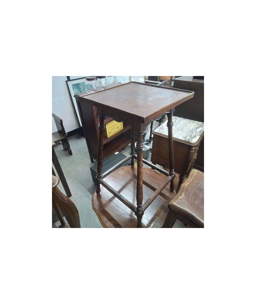 PETITE TABLE D’APPOINT