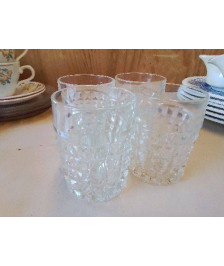 LOT DE 4 VERRES 