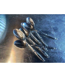 LOT DE 6 PETITES CUILLERES