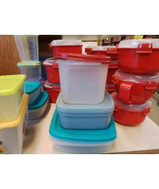 TUPPERWARE 