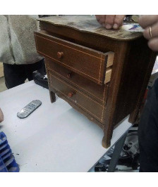 MINI COMMODE