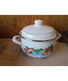 CASSEROLE EN TOLE ÉMAILLÉE 