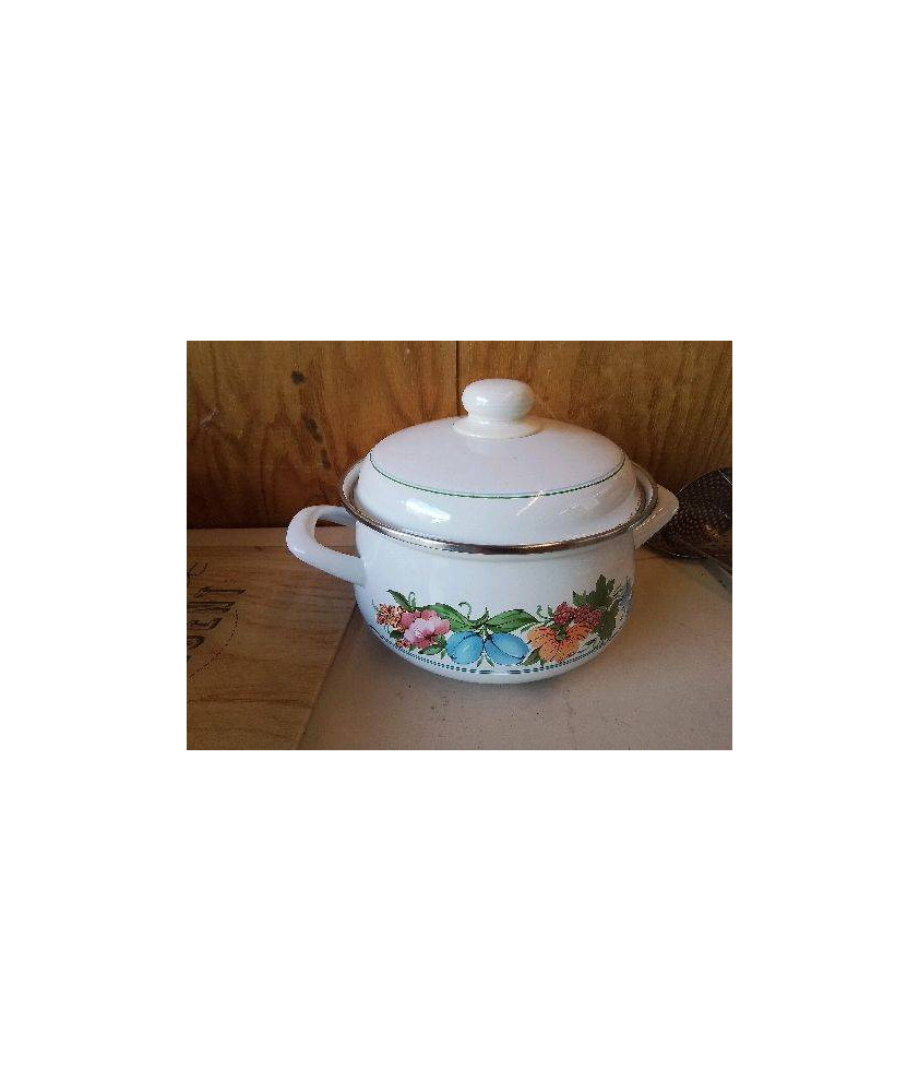 CASSEROLE EN TOLE ÉMAILLÉE 