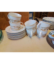 ENSEMBLE DE TASSES À CAFÉ